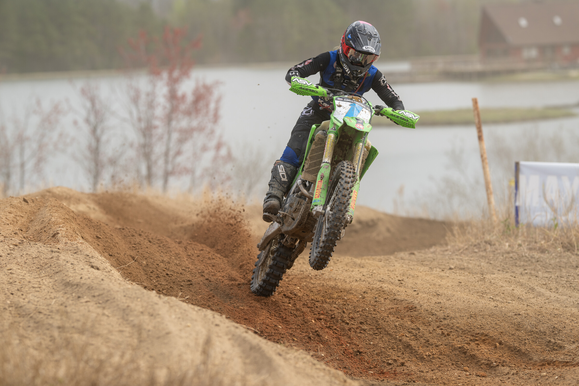 Rachael Archer finished second in the WXC class.