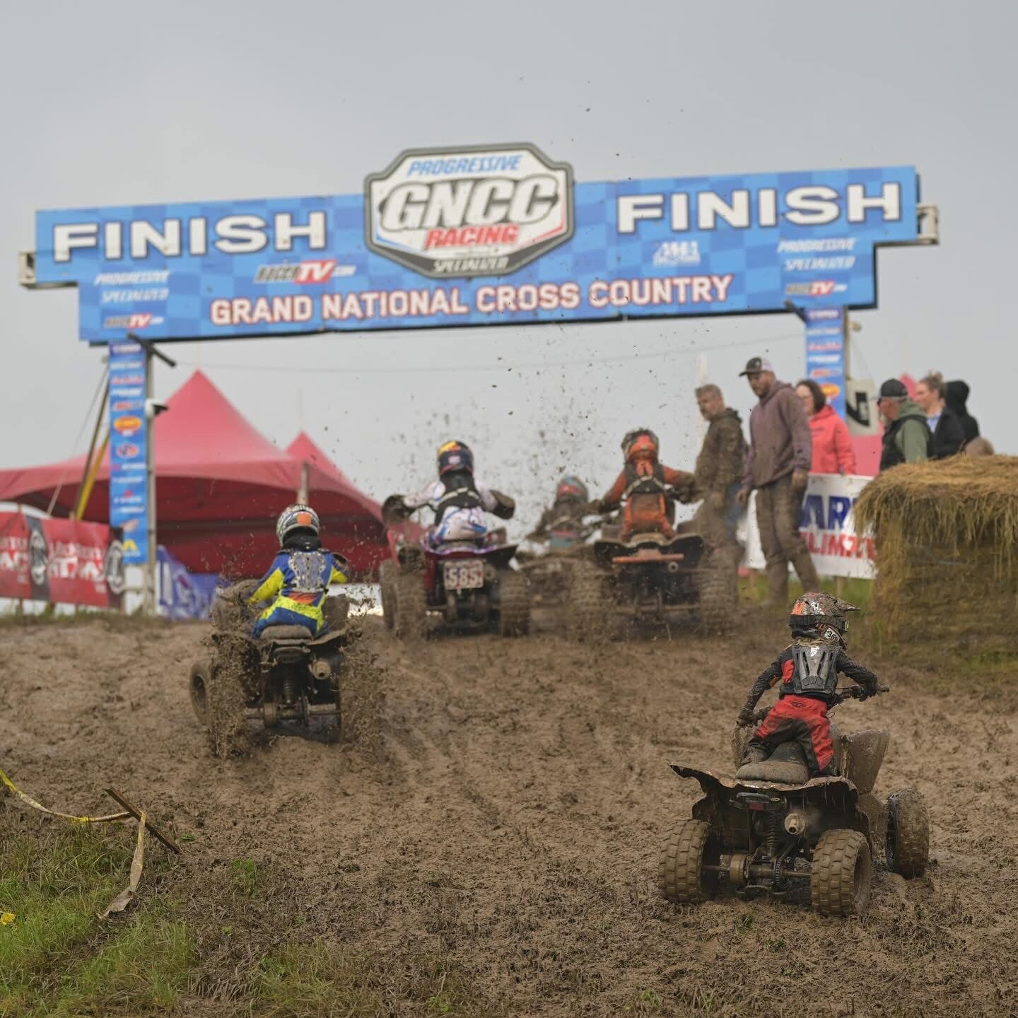 The Micro ATVs faced a challenge in the early morning as they were the first riders out on the course. 