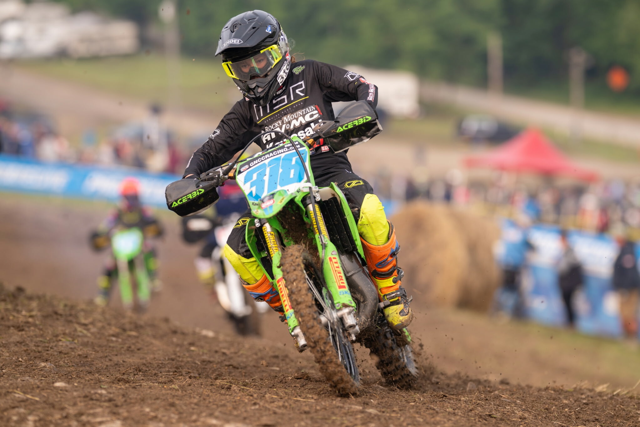 Vaida Lavergne continues to be a serious contender for the Girls 85 National Championship after earning four wins so far.