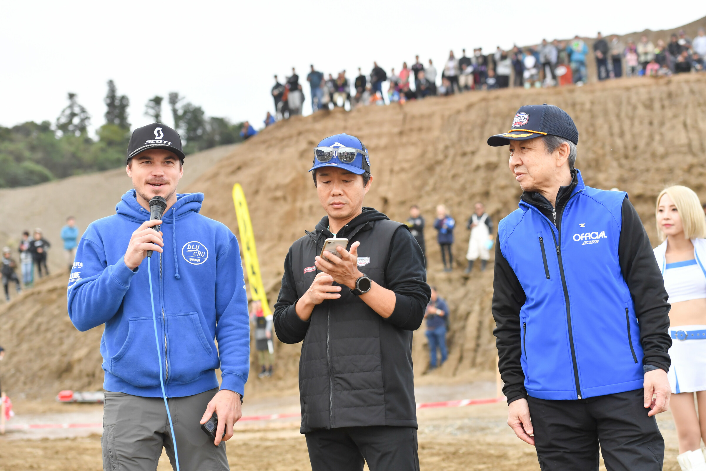 KR addresses the racers prior to the start of the morning Fun GP