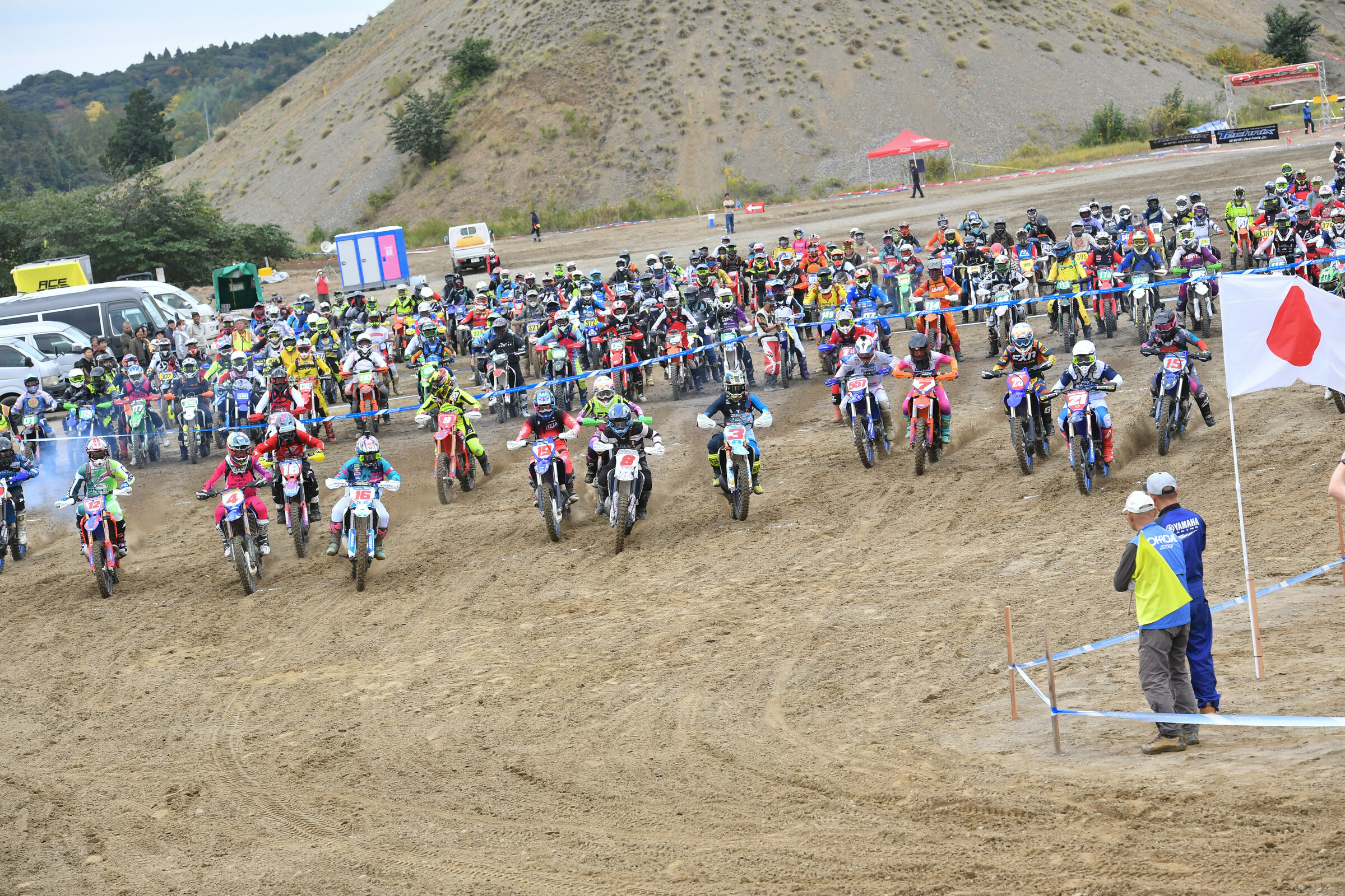 The AA1 and AA2 classes blast towards turn one.