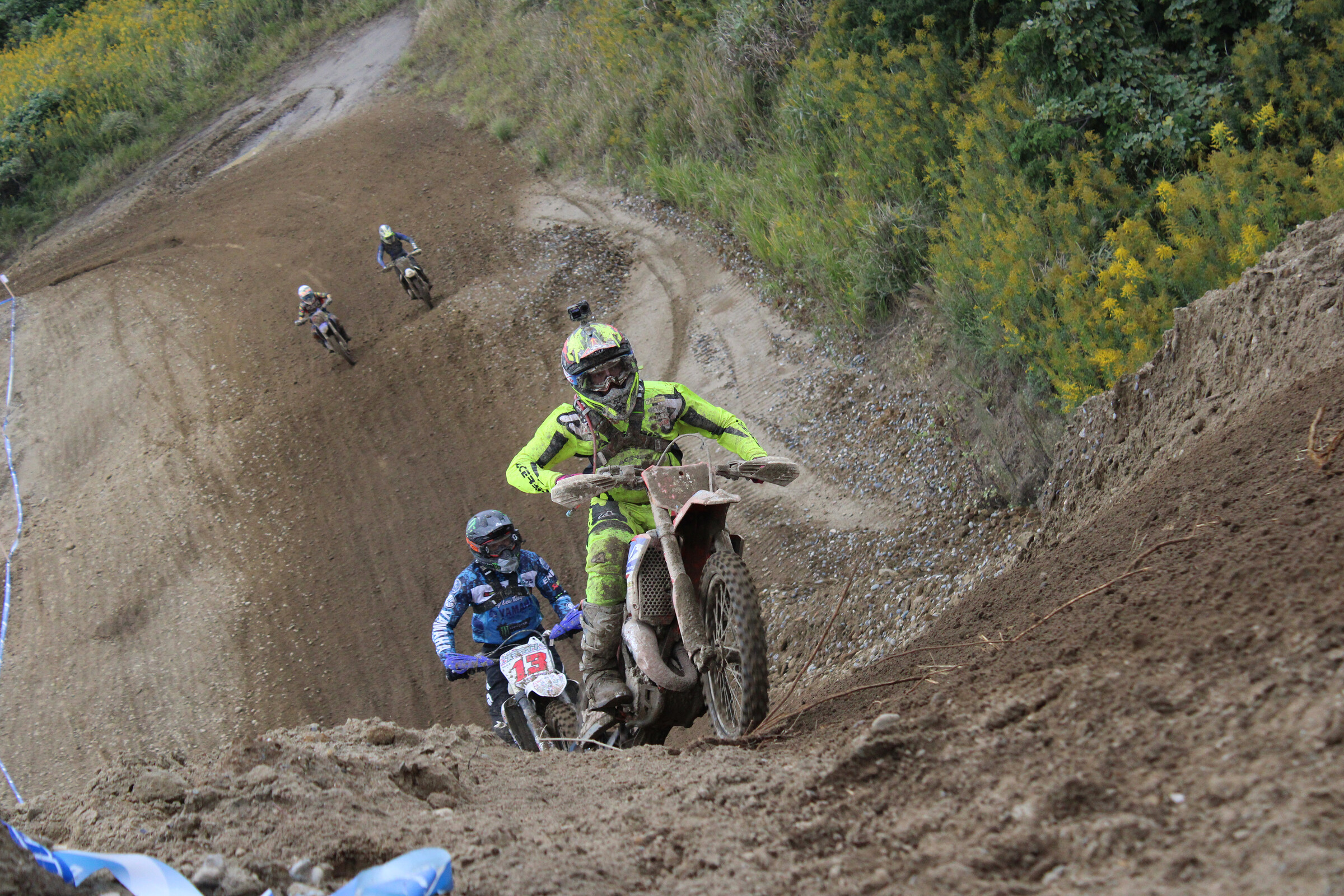 Keita Watanabe and Koji Kosuge battle it out!