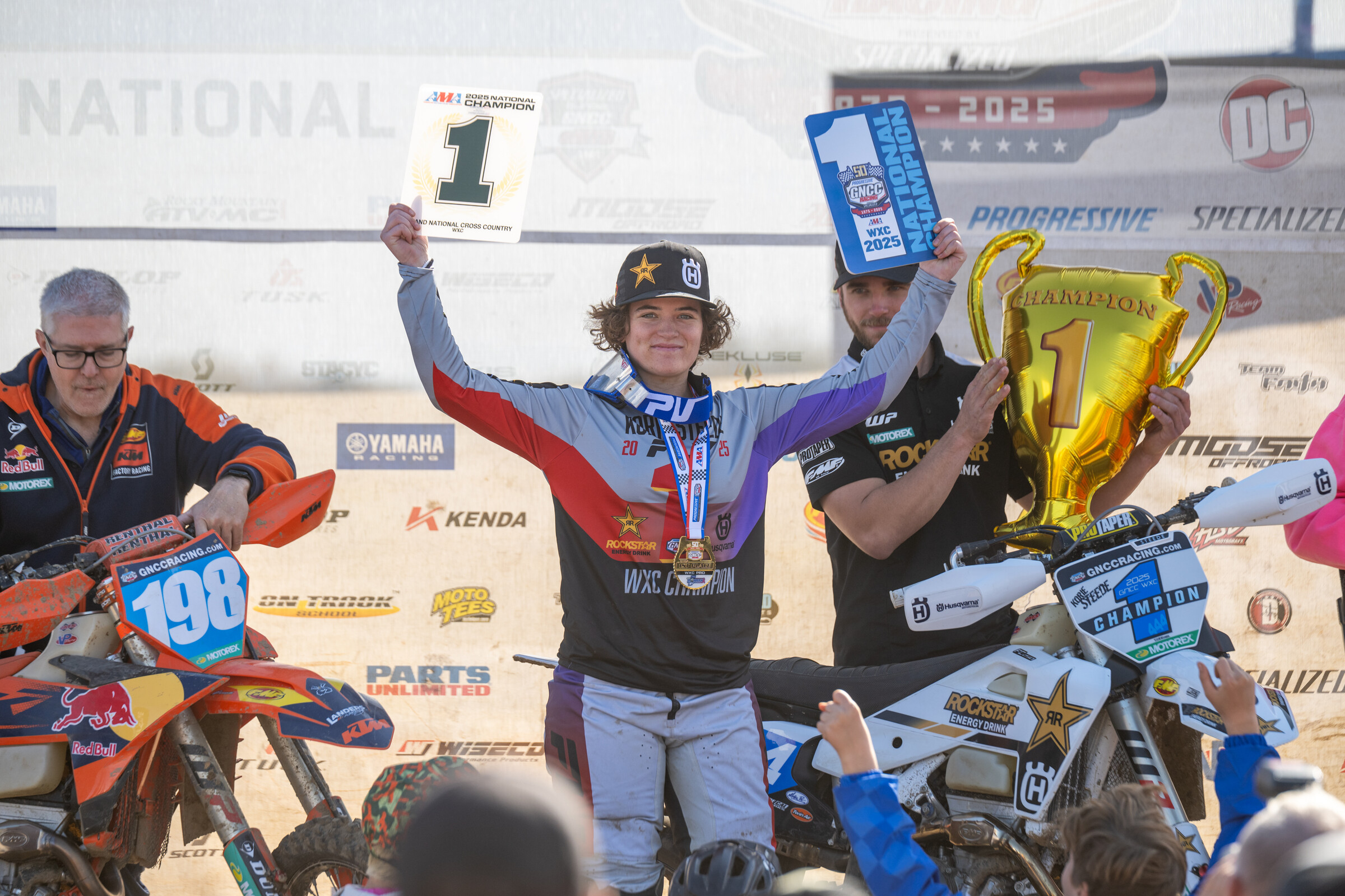 Korie Steede would battle for the win and clinch her first-ever WXC Bike National Championship.