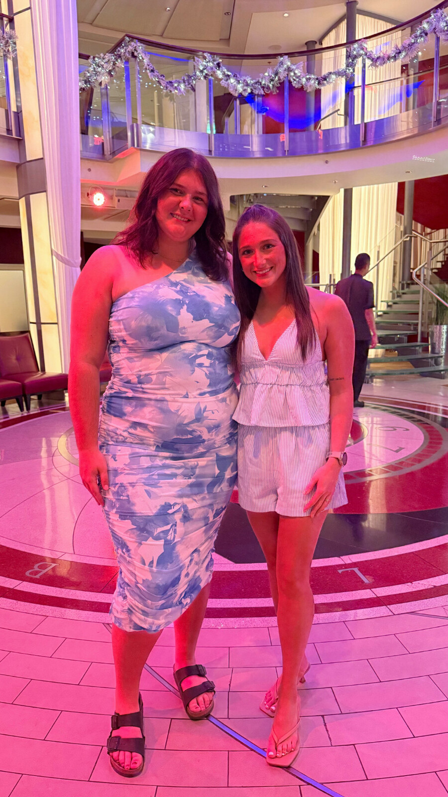 0427AAC2-FD7D-4EA7-AEA6-4F0DA384352E