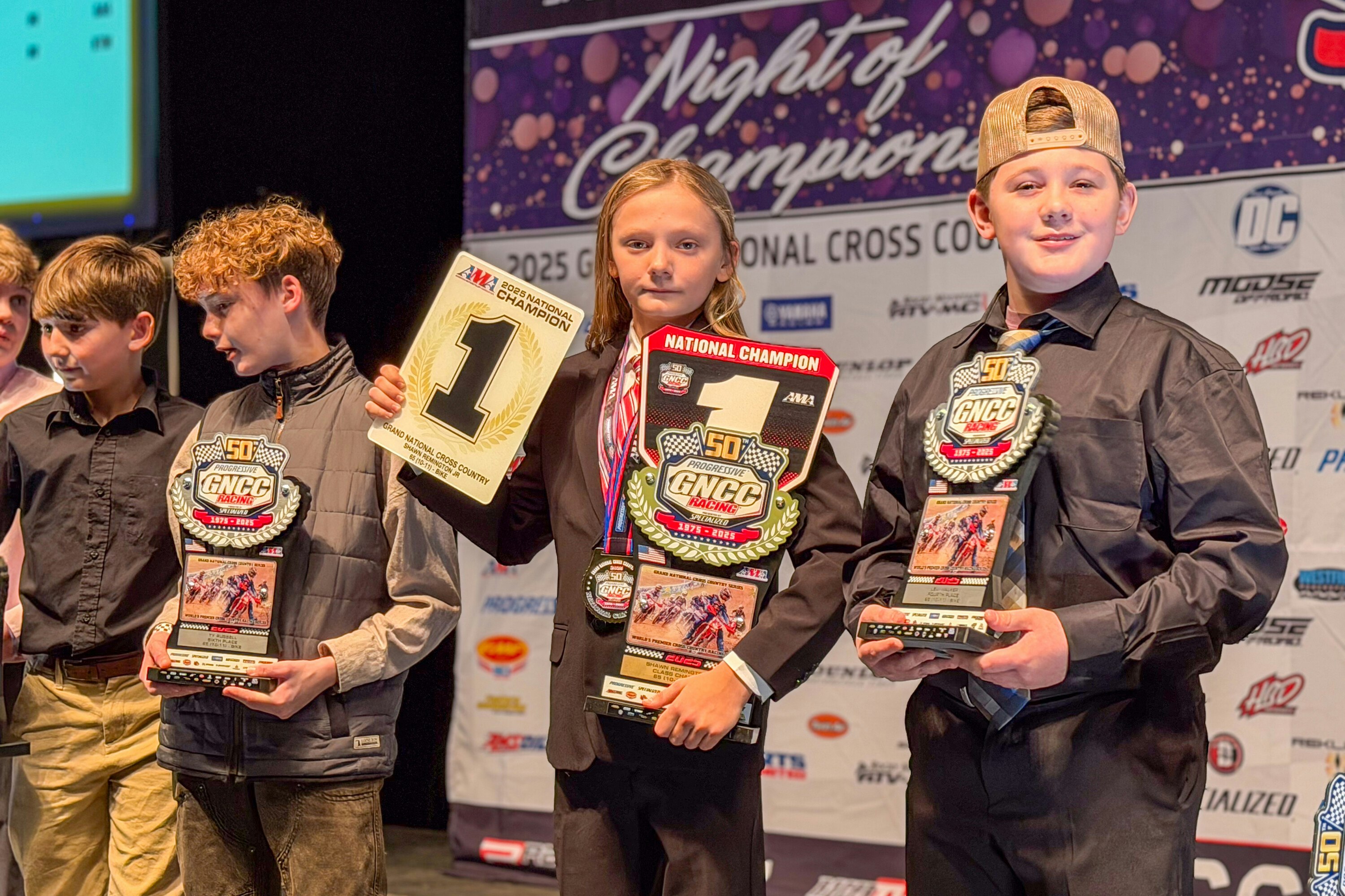 Banquet Award Shipping