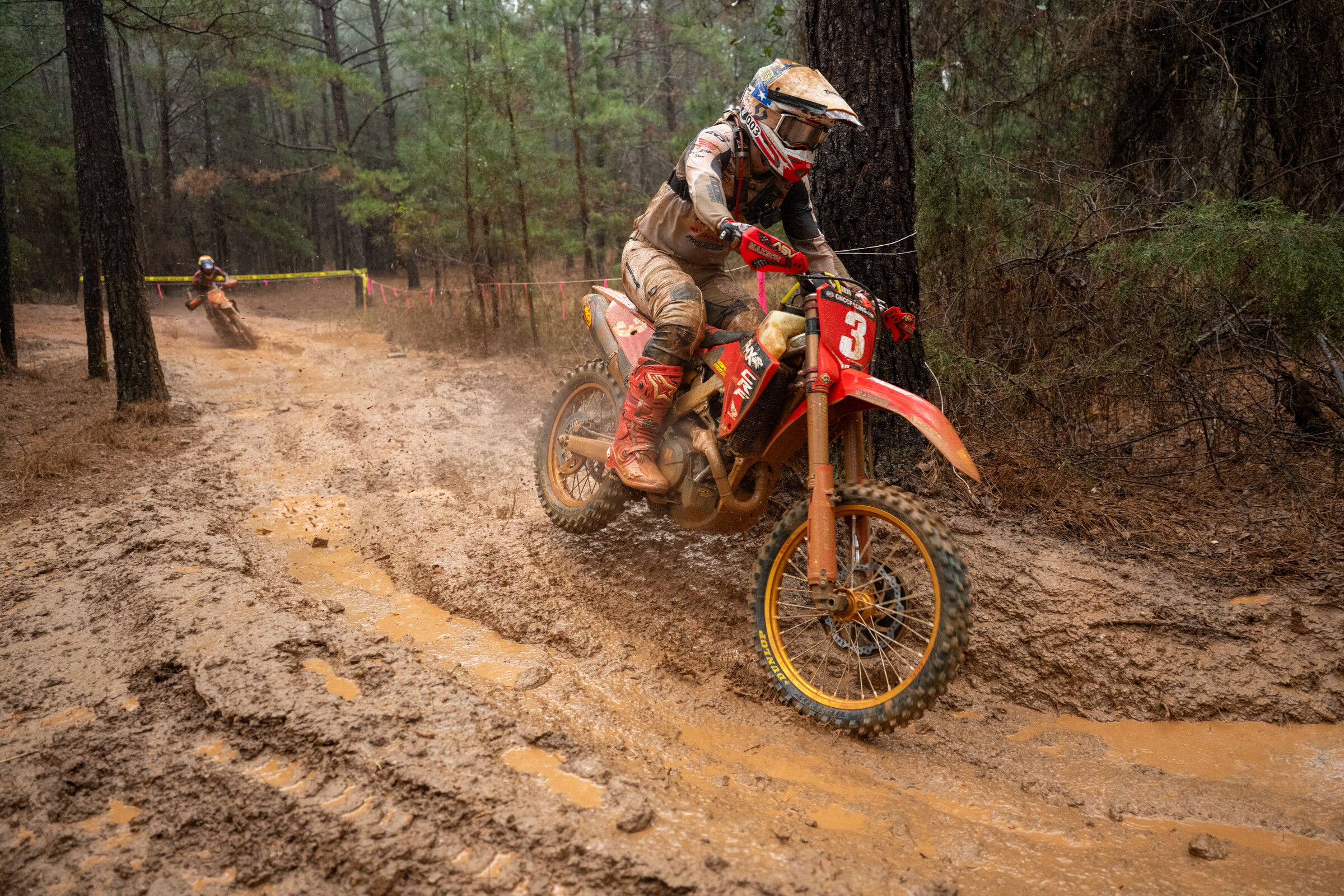 Jordan Ashburn (Phoenix Racing Honda) led much of the race, and would hold on to come through second overall to start the year on a new team.