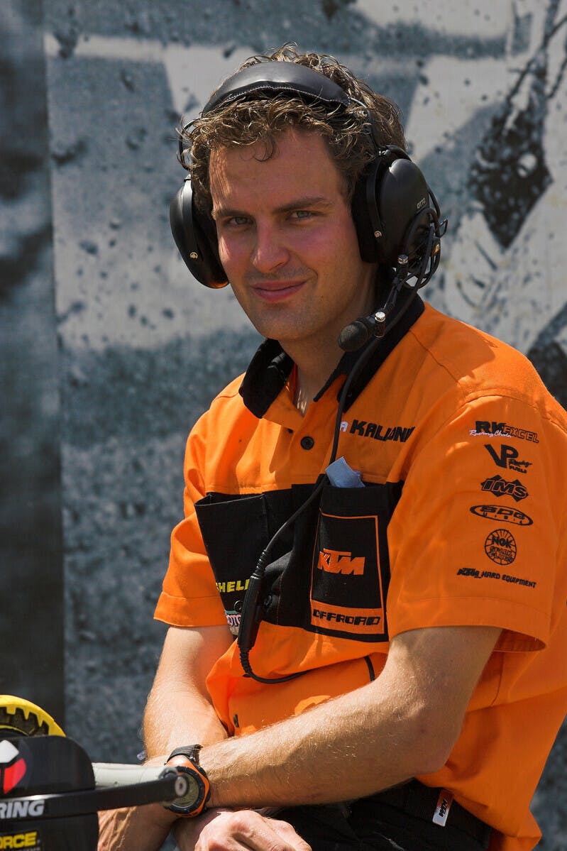 Antti soon moved into the role of being the Team Manager in 2006, while still holding his commitment to being Juha's mechanic.