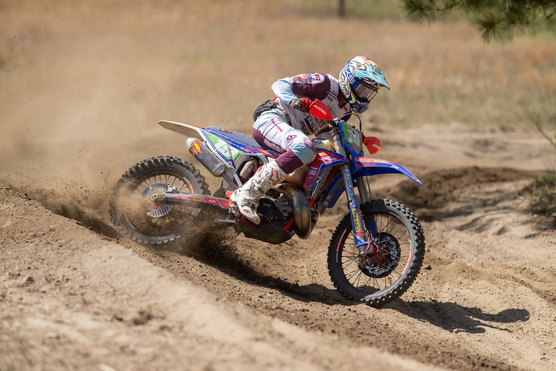 Tuesday Toolbox: Jhak Walker