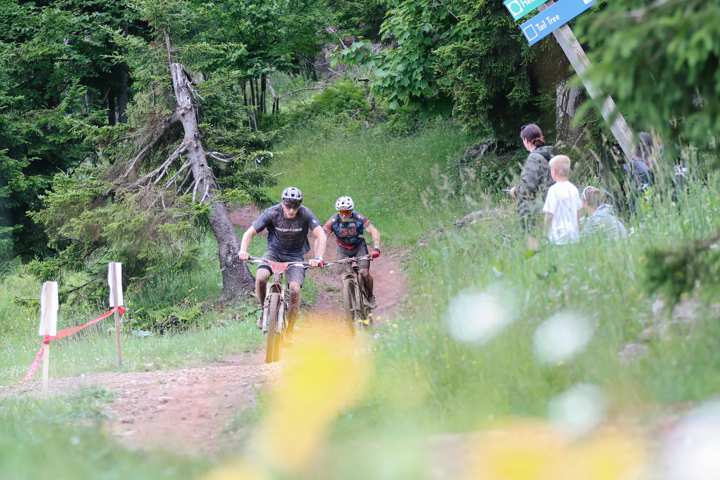 Cody Pivirotto held off Charlie Mullins for the Progressive eMTB GNCC National Championship race on Friday.